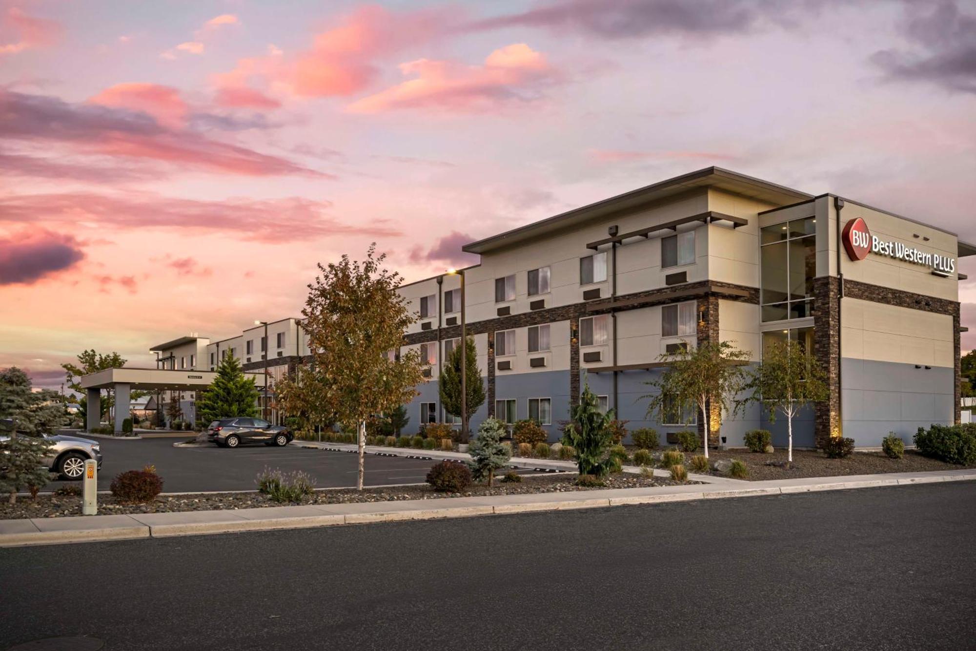 Best Western Plus The Inn At Hells Canyon Clarkston Bagian luar foto